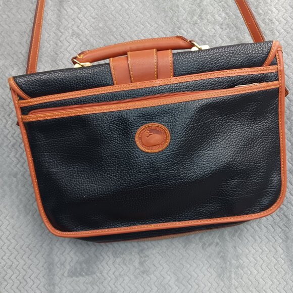 Dooney & Bourke All Weather Leather Pebbled Vintage Briefcase Messenger Bag - Picture 3 of 16
